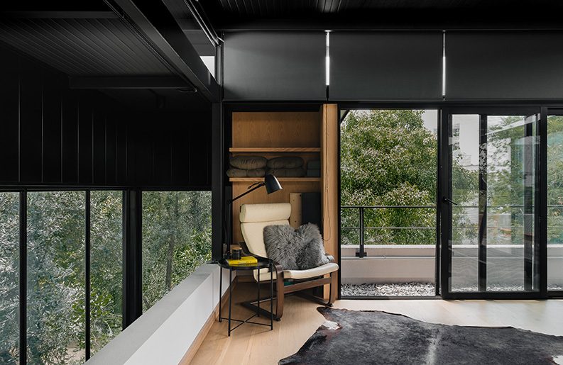 Casa 24 by Dionne Arquitectos