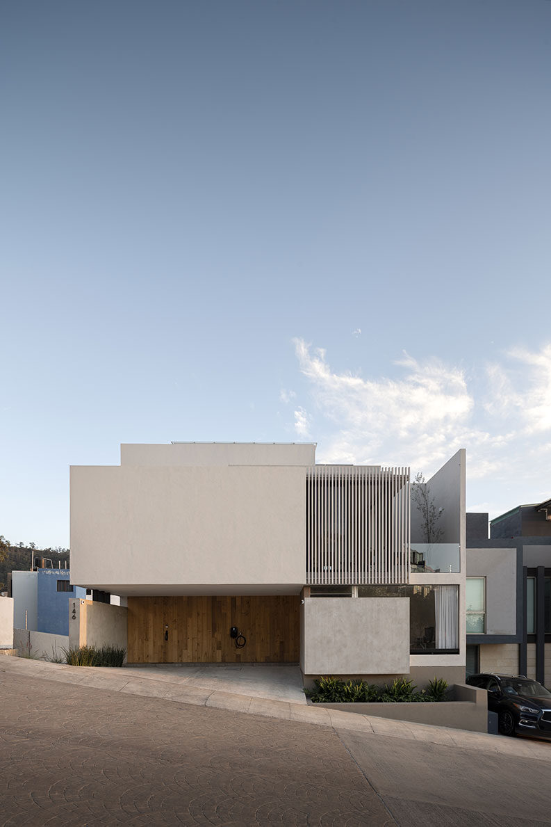 Casa Arrayán by Eric Guzmán Arquitectos