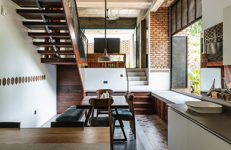 Casa Bay Leaf. Una vivienda rodeada de árboles históricos