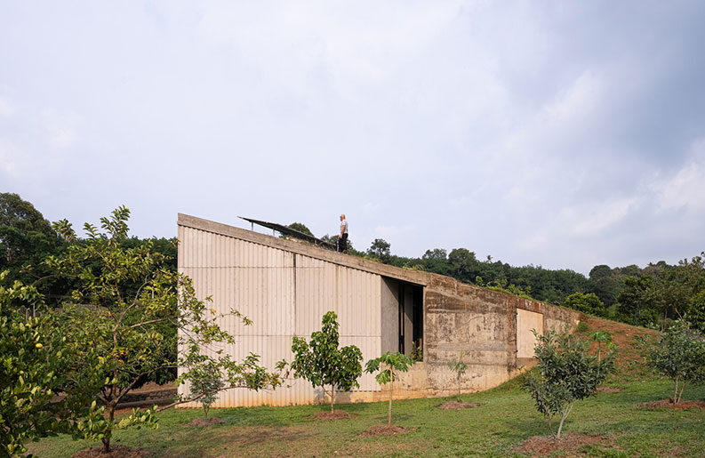 Casa Bhavati by Dhrumam Architects