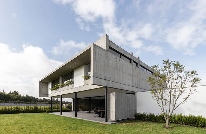 Casa Binocular by Gabriel Rivera Arquitectos