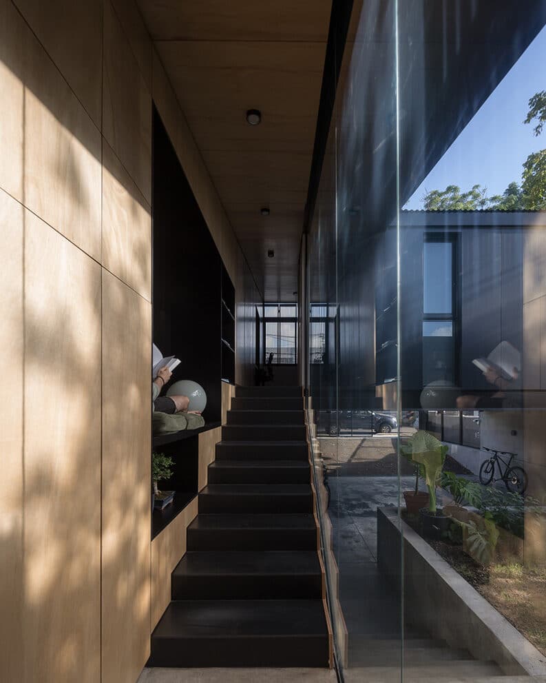 Casa Blixen 4238 by MBST Arquitectos