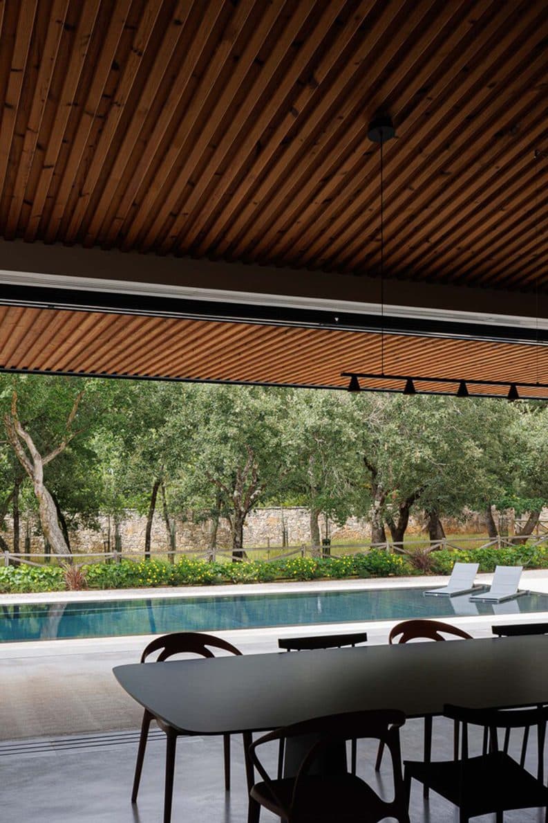 Casa CC by Inception Architects Studio