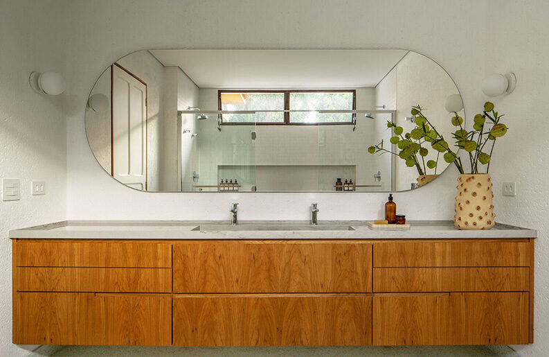 Casa Cafelândia by Ana Sawaia Arquitetura