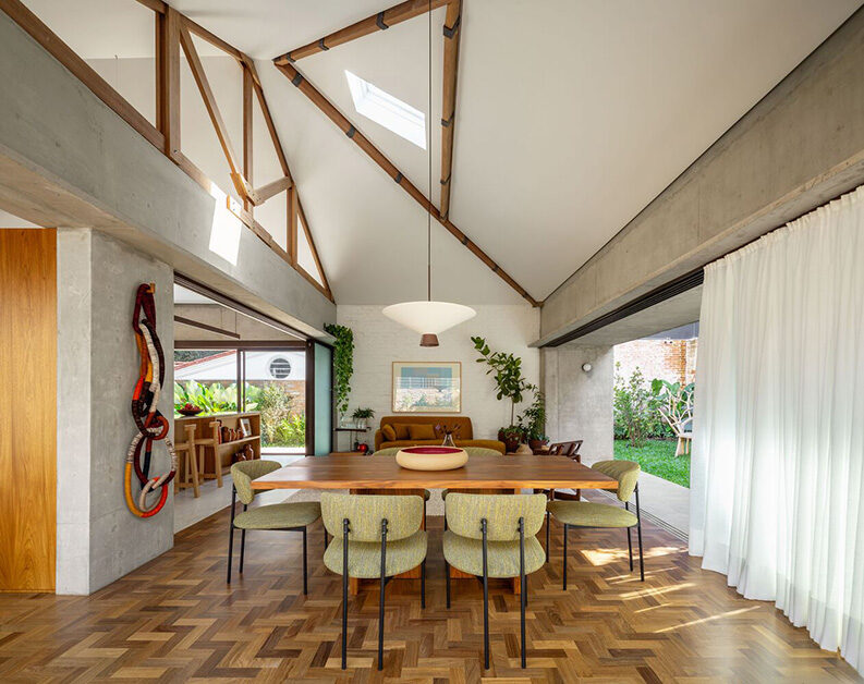 Casa Cafelândia by Ana Sawaia Arquitetura