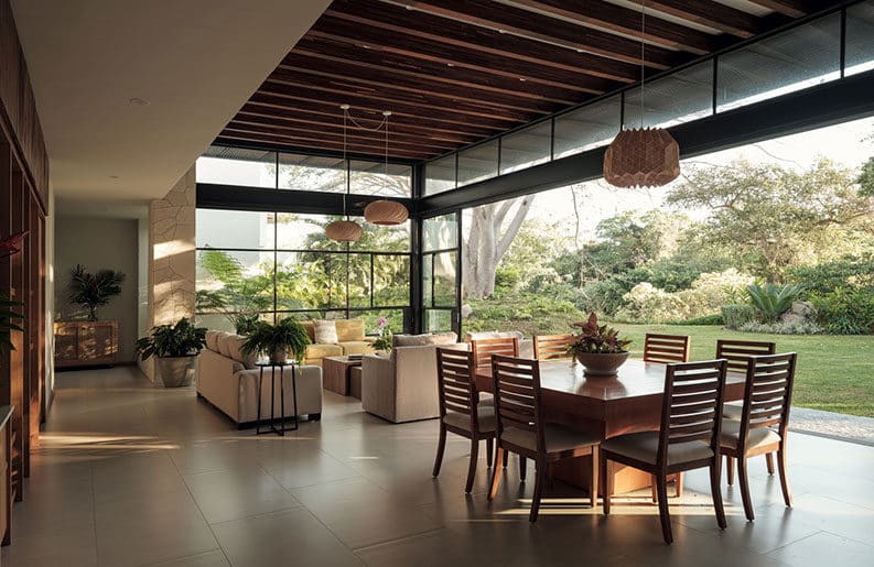 Casa Calantha by Di Frenna Arquitectos