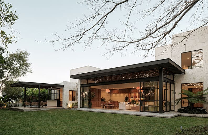 Casa Calantha by Di Frenna Arquitectos