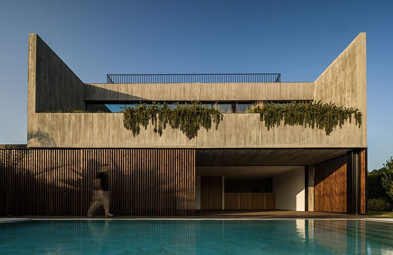 Casa Colinas by Atelier Data
