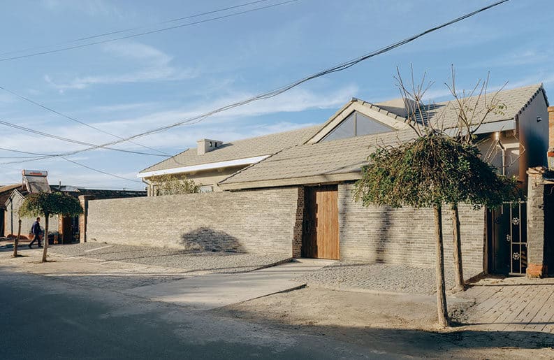 Casa Cross by Chaoffice