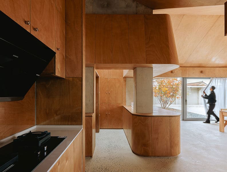 Casa Cross by Chaoffice