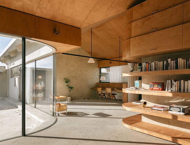Casa Cross by Chaoffice