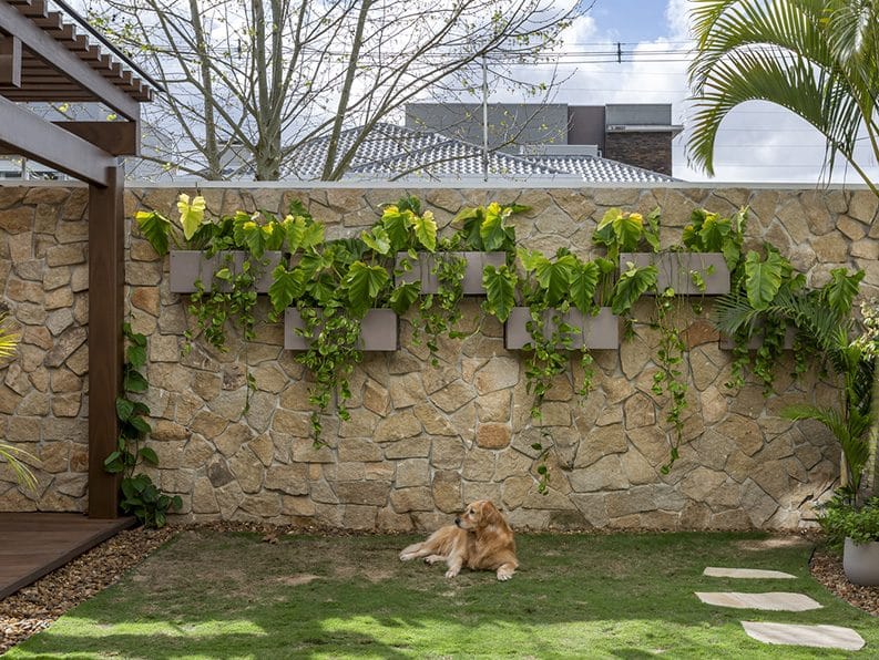 Casa Cubo by Estúdio Convexo Arquitetura