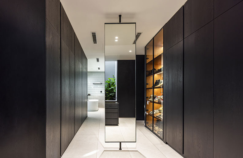 Casa Cubo Negro by MM++ architects
