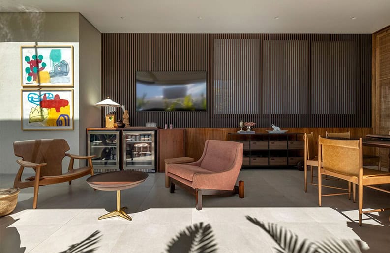 Casa DG. Una propiedad con amplias actividades en una zona residencial