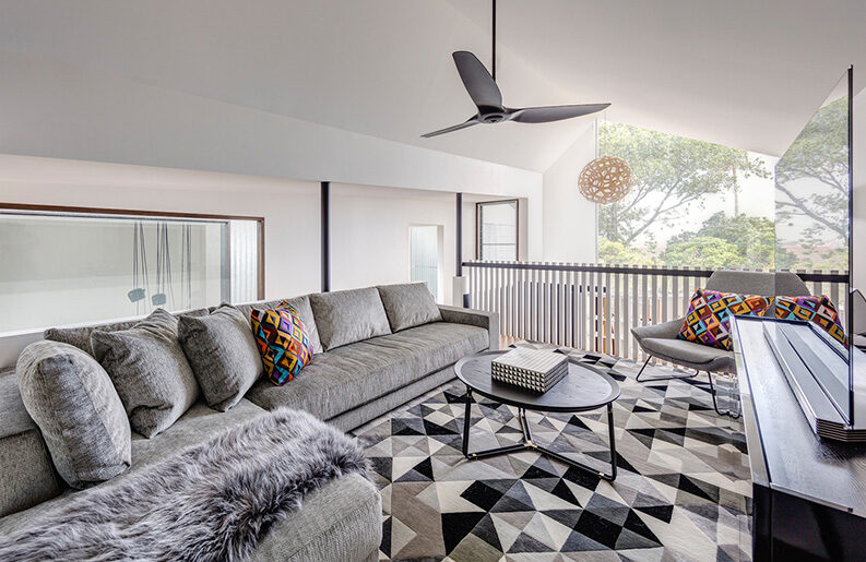 Casa Doncella de Hierro by CplusC Architects + Builders