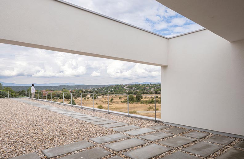 Casa EÑE, Imagen Subliminal (Miguel de Guzmán + Rocío Romero), Estudio Albar