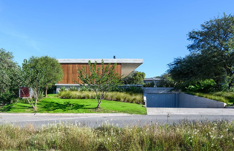 Casa El Bosque, Estudio Montevideo, Gonzalo Viramonte