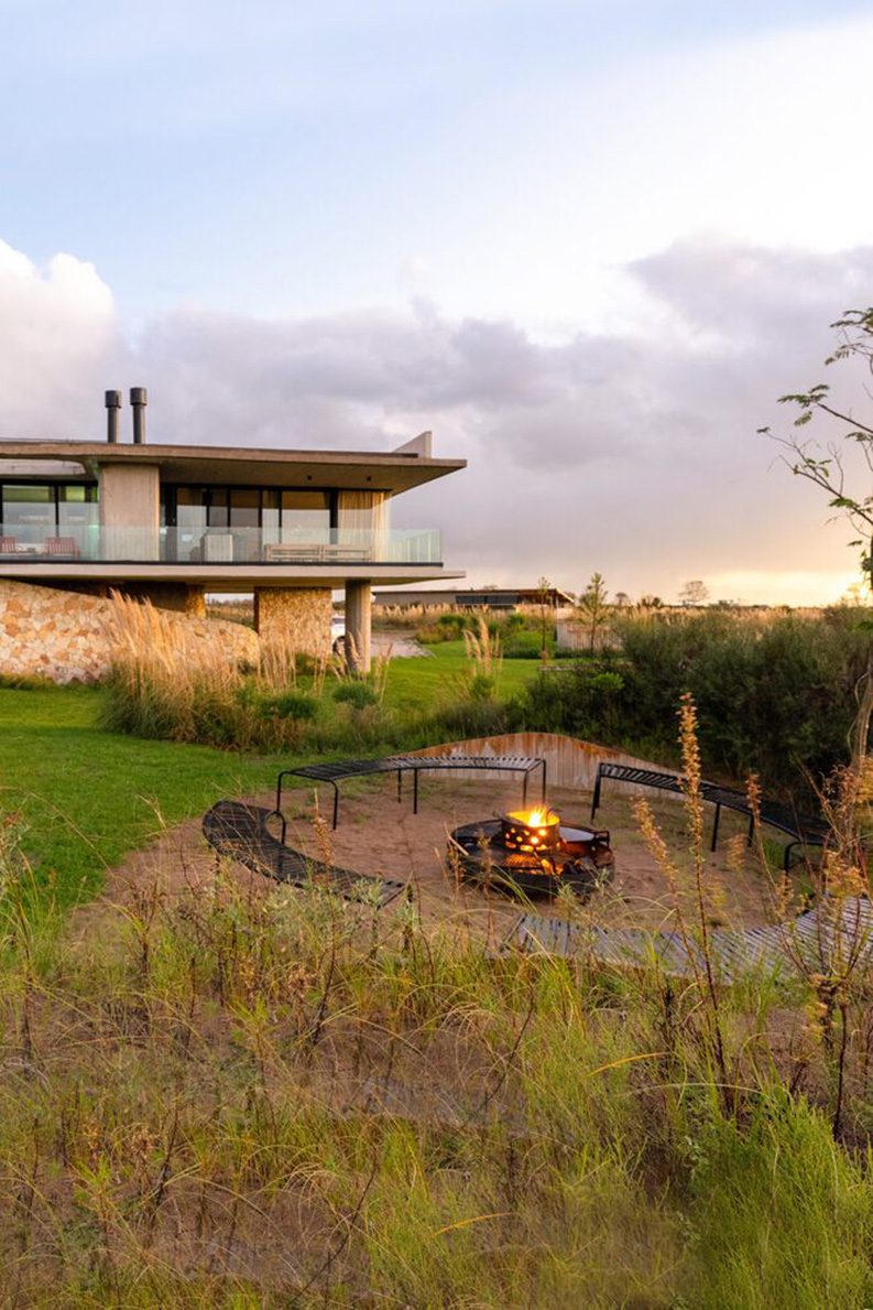 Casa El Salvaje by Sol Galliano