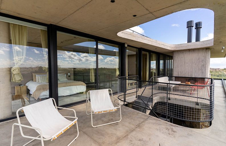 Casa El Salvaje by Sol Galliano