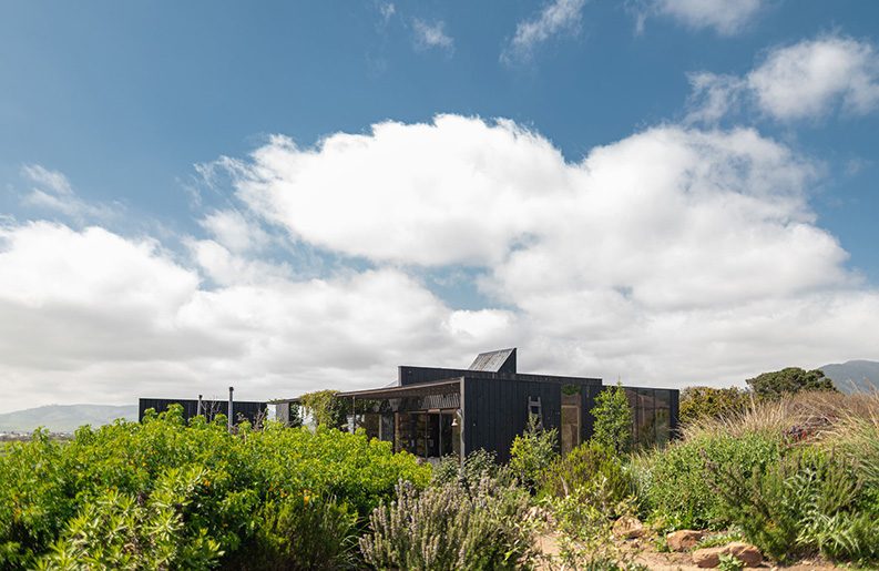 Casa El Tome by COLECTIVO