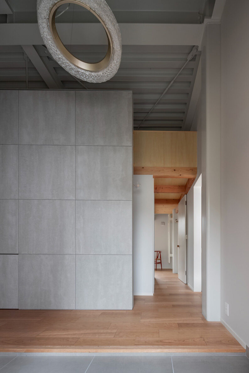 Casa Elevada del Suelo by nanometer architecture