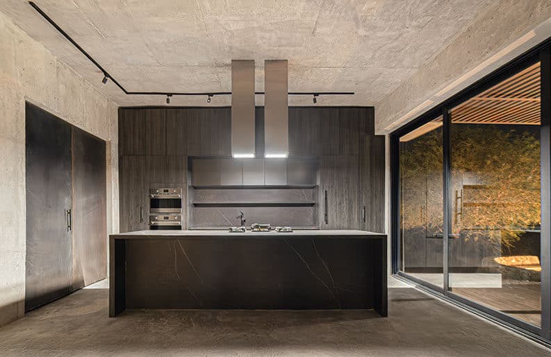 Casa Estrato by Blending Dots Arquitectos + Arq. Rogelio Castillo