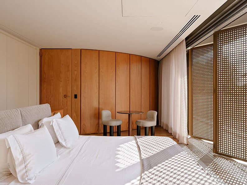 Casa FR by Meireles + Pavan Arquitetura