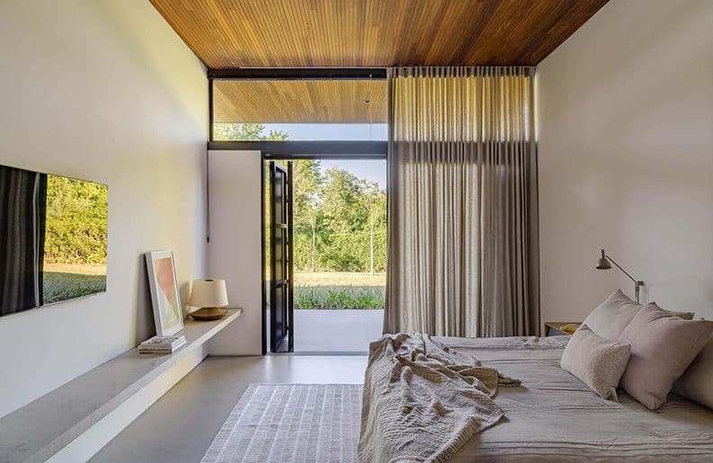 Casa Flamboyant by Juliana Camargo, Prumo projetos