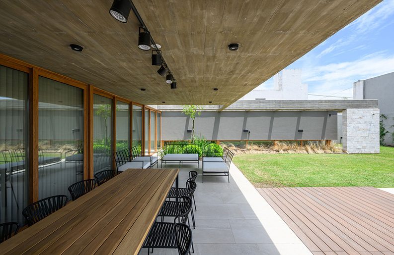 Casa G by Karlen + Clemente