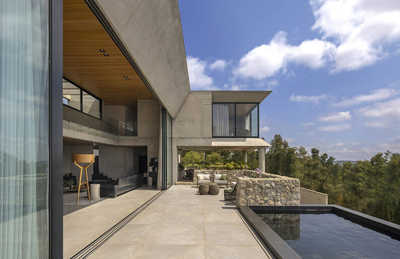 Casa GM by Frederico Bicalho Arquitetura 