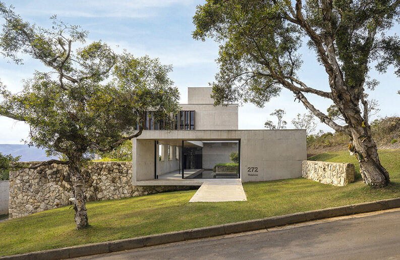 Casa GM by Frederico Bicalho Arquitetura