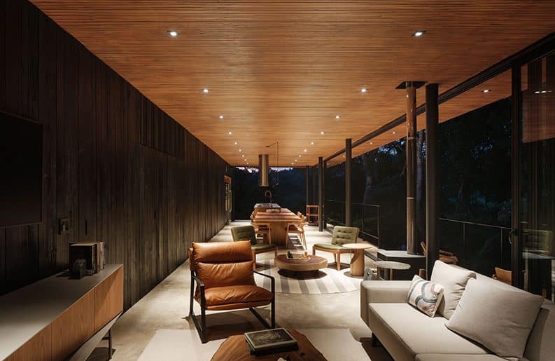 Casa Guapuruvus by Cornetta Arquitetura