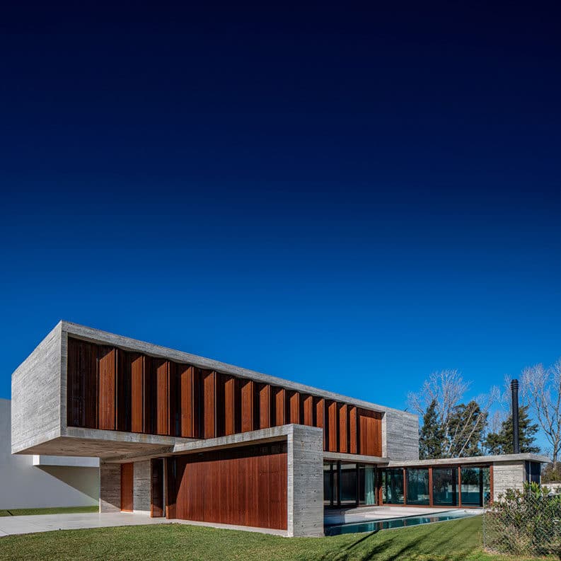 Casa Guayubira by TIM ARQUITECTOS