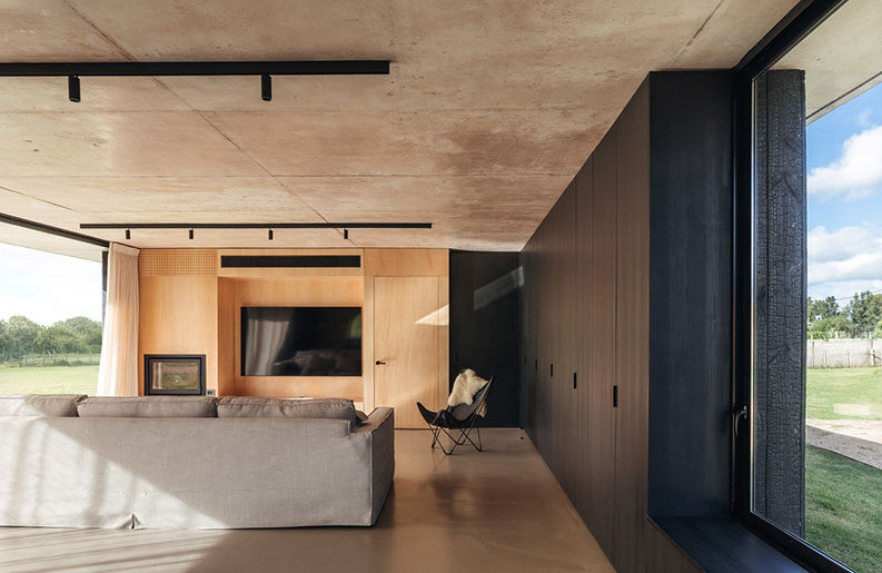 Casa Horqueta by BRUTO arquitectura