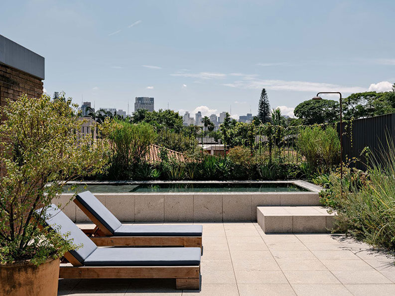 Casa Ibsen by Felipe Hess Arquitetos