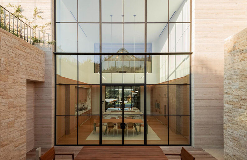 Casa JA by Ayoub Architects