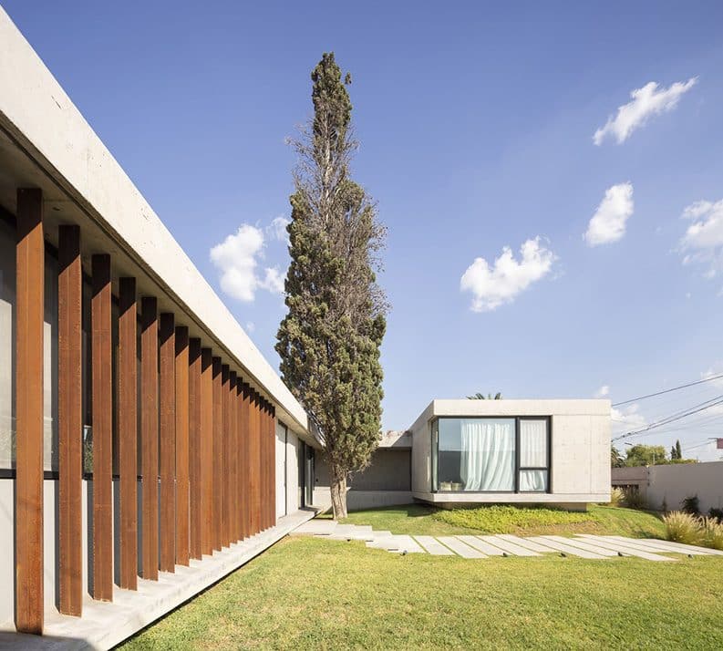 Casa Jardín by FACT Fábrica de Arquitectura Contemporánea