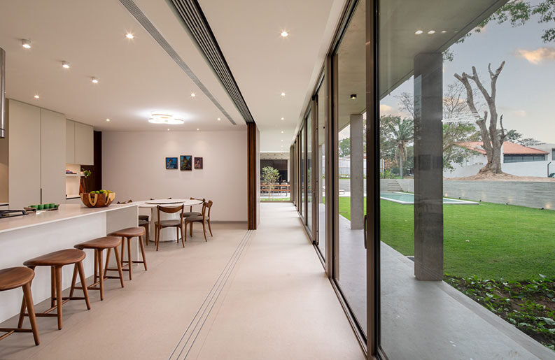 Casa Jevió by DB Estudio de Arquitectura