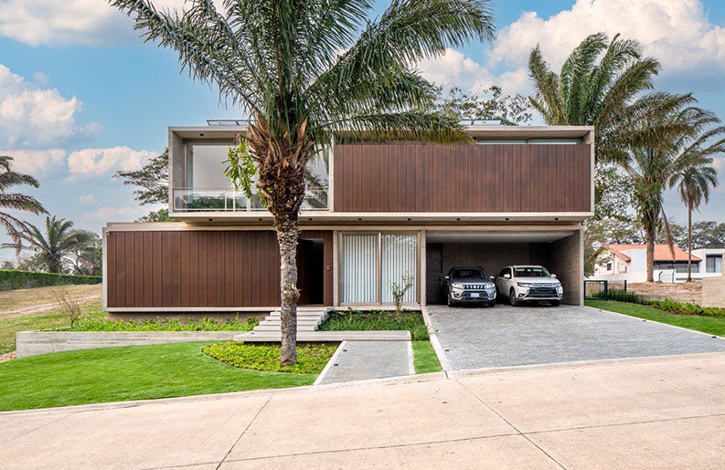 Casa Jevió by DB Estudio de Arquitectura