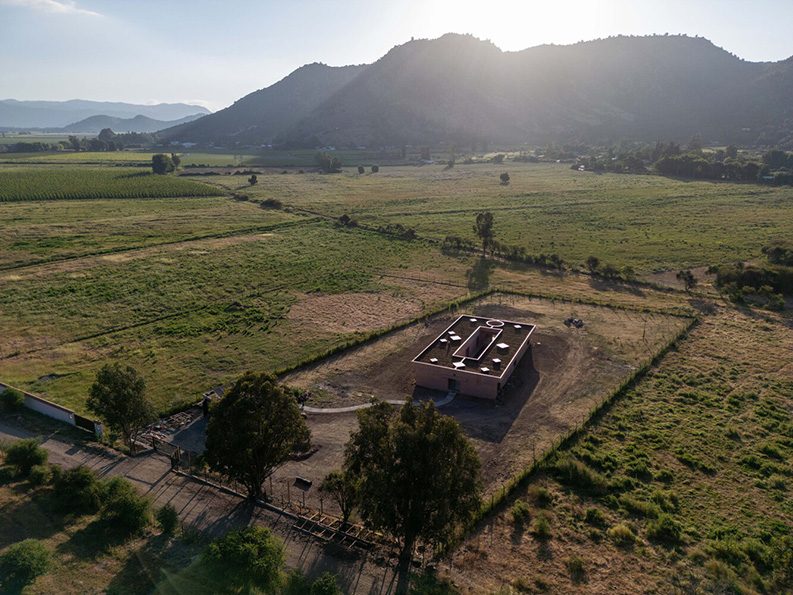 Casa LIMA by Pezo von Ellrichshausen