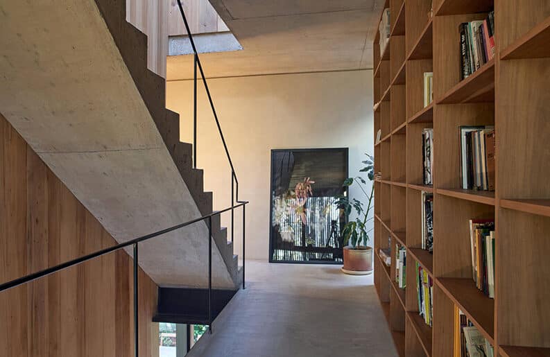 Casa LUAA by Ana Smud