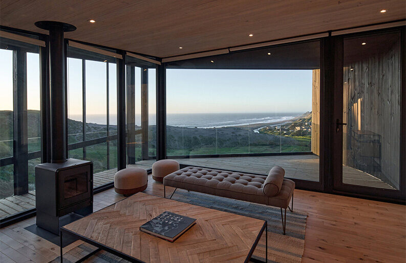 Casa La Negrilla by Croxatto y Opazo Arquitectos