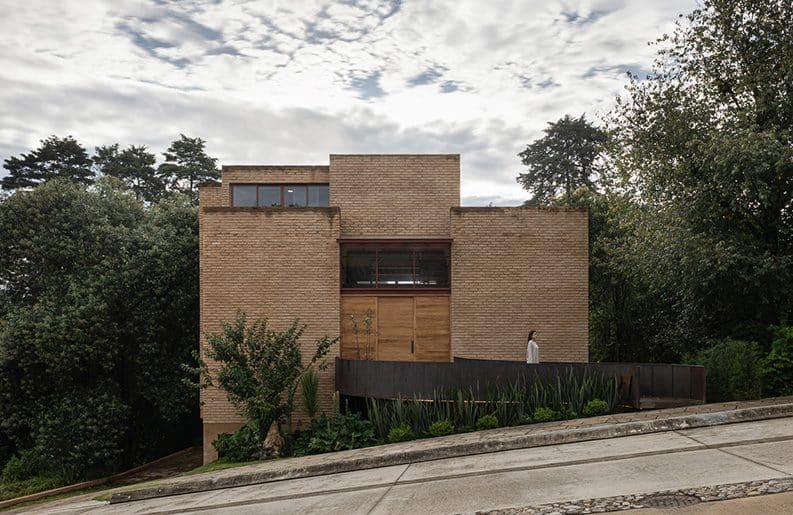 Casa La Sierra by Valdezarqs