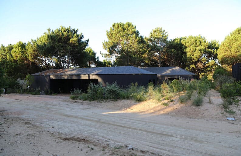 Casa Laguna Escondida by arquitectura.te