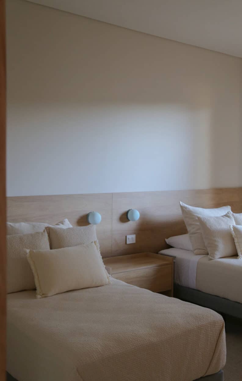 Casa Laguna Escondida by arquitectura.te