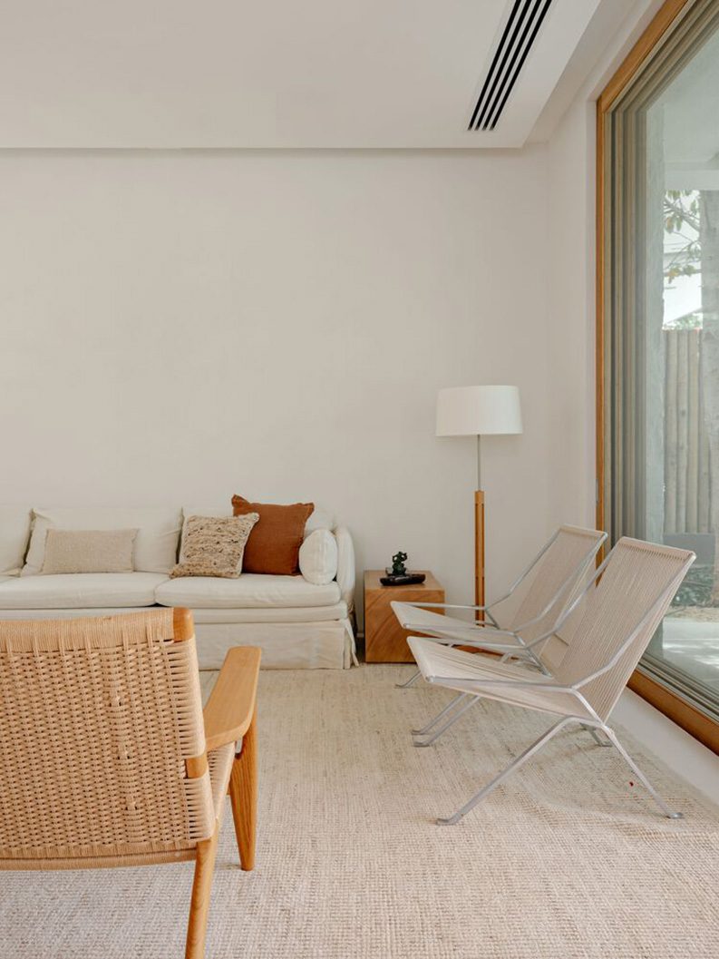 Casa Laranjeiras by Felipe Hess Arquitetos