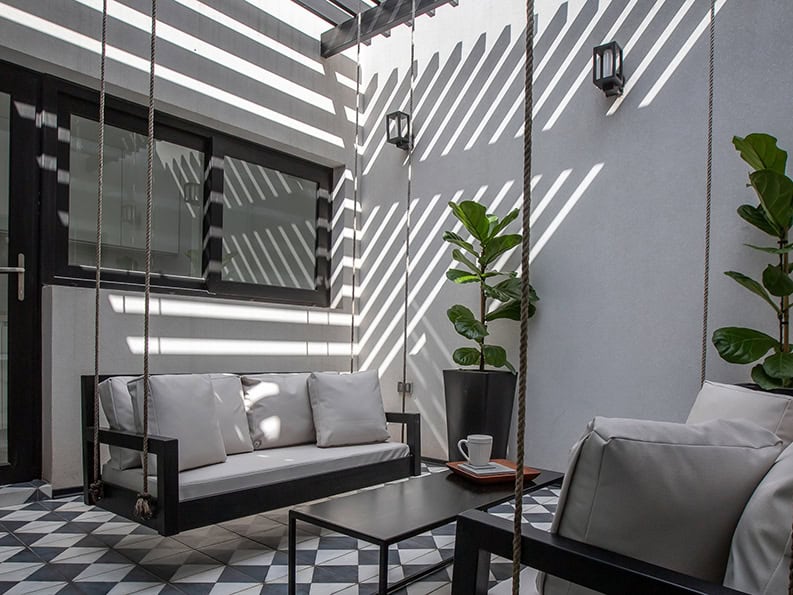 Casa Lê Jardín. Una vivienda elegante que se rodea de la serenidad del ambiente