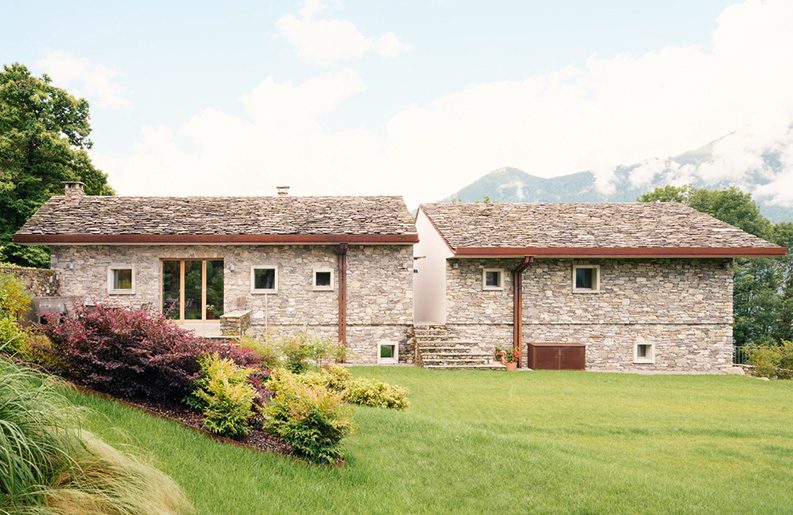 Casa Le Stalle by Pedro&Juana