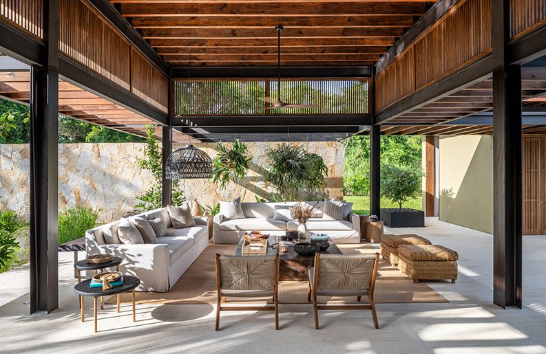 Casa Leon Anapoima by Alberto Burckhardt