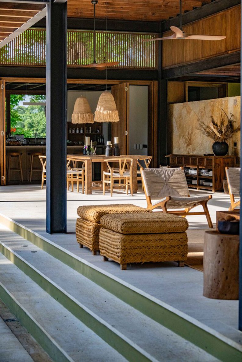 Casa Leon Anapoima by Alberto Burckhardt